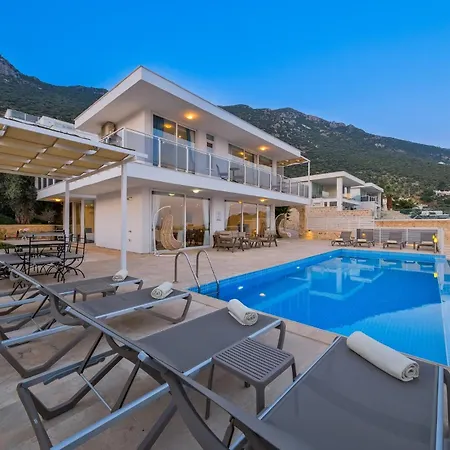 Lumiere 2 Kalkan