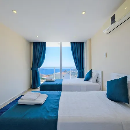 Lumiere 2 Villa